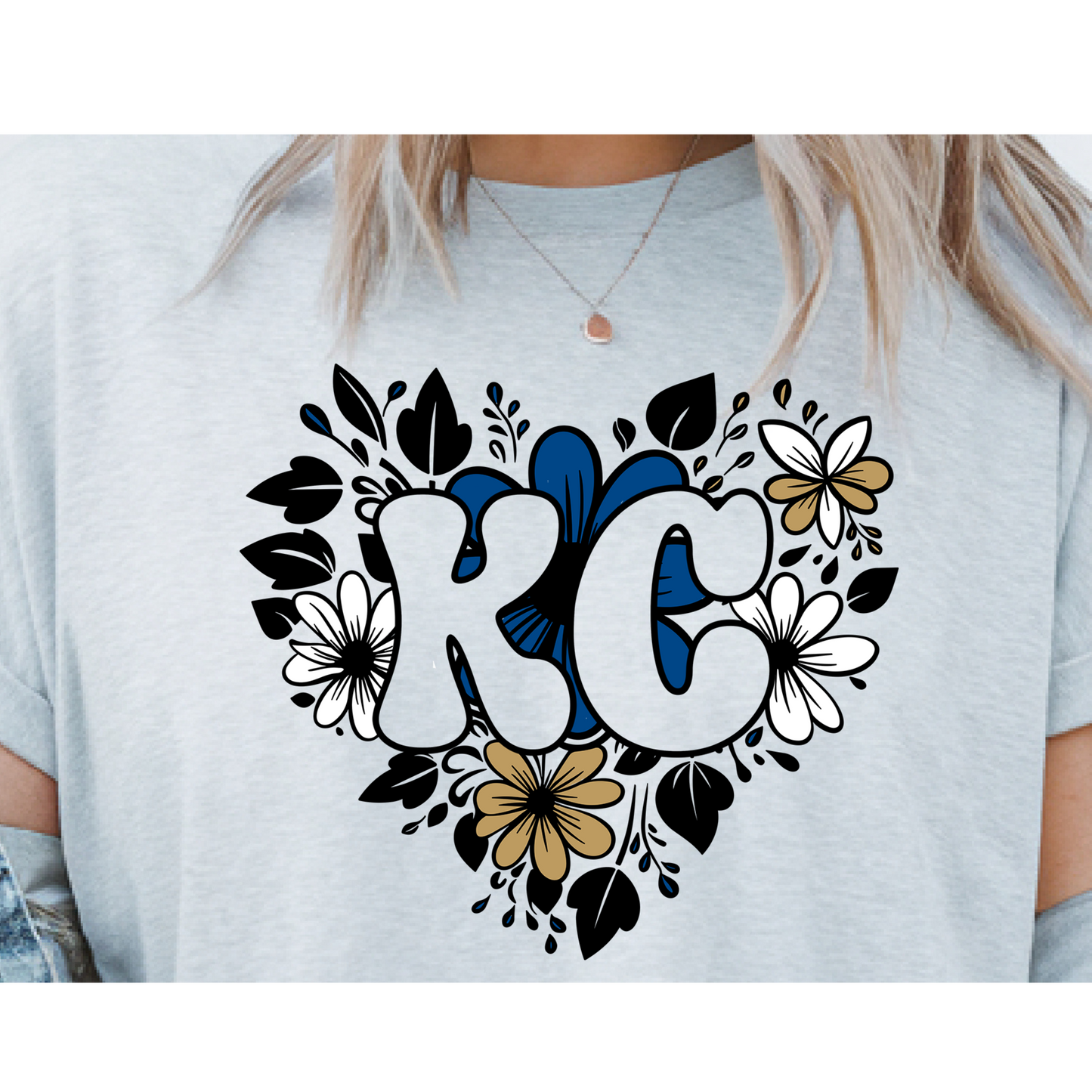 🌻 KC Floral Heart Tee 🌻